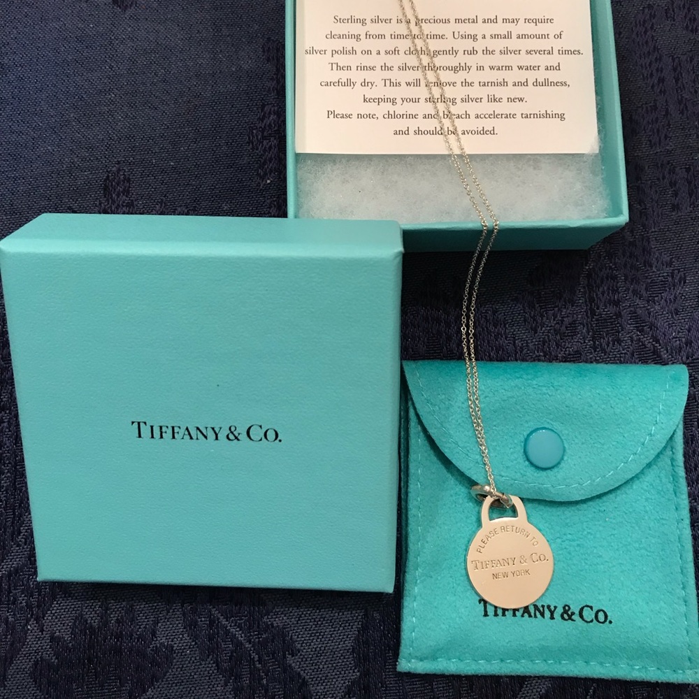 Tiffany & Co Pendant Authentic 16”
